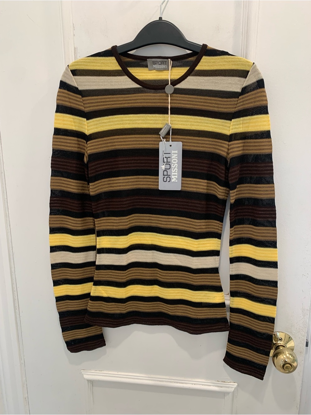 NWT Missoni Sport long sleeve crewneck sweater. Size 42 (6 U.S.)
